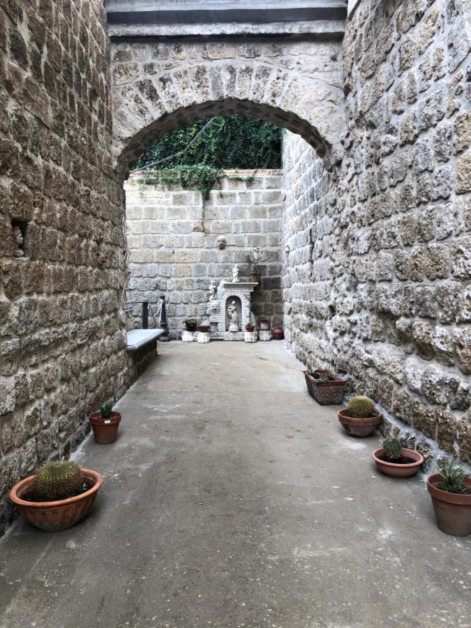 CaivanoPalazzo Capece公寓 外观 照片